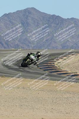 media/Oct-05-2025-CVMA (Sun) [[beeef4f201]]/Race 16-Formula Middleweight/